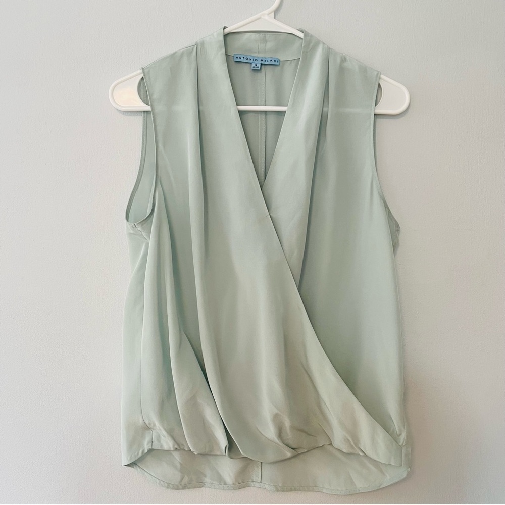 ANTONIO MELANI Silk Sleeveless Top